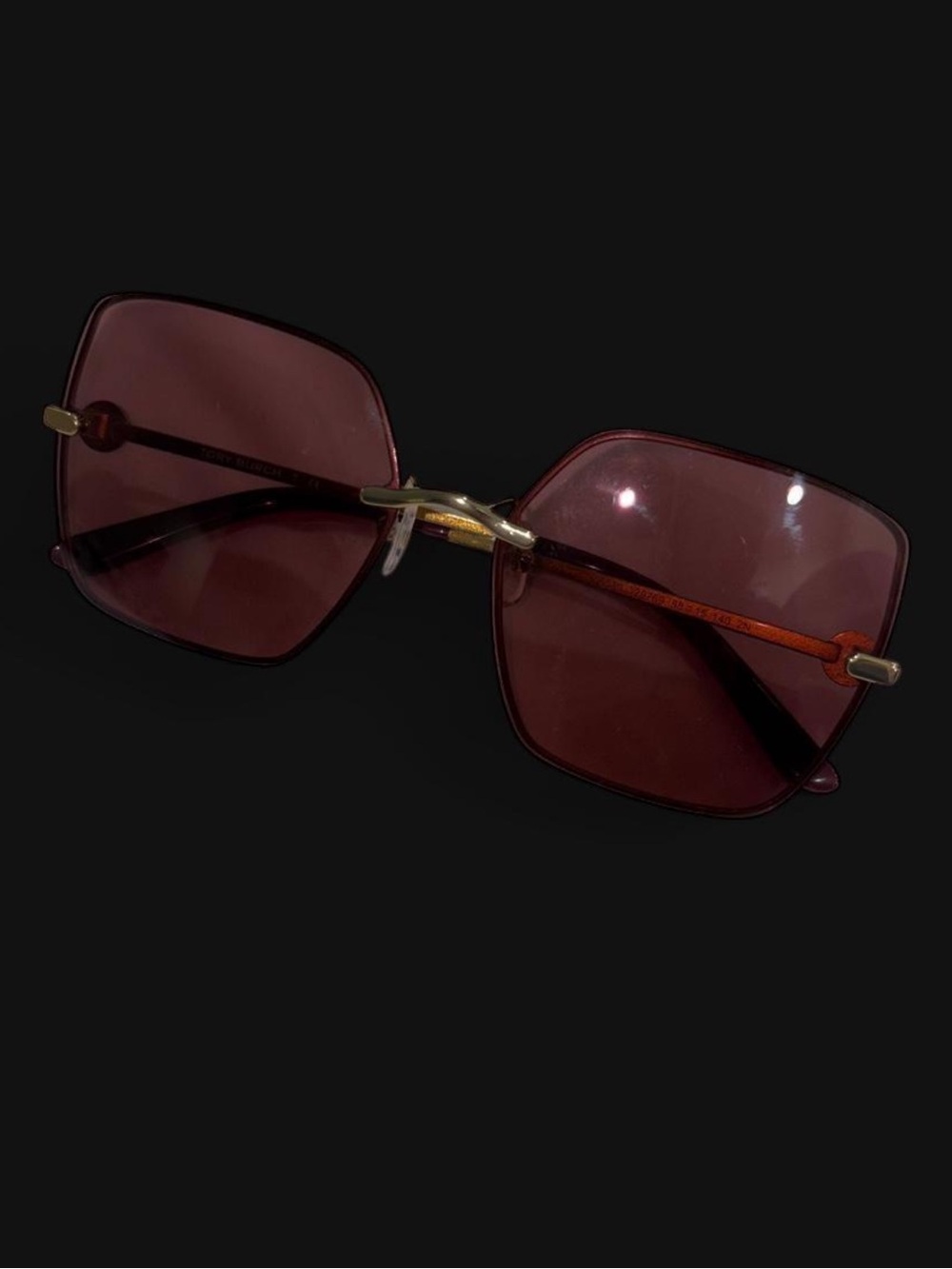 Vintage-Inspired Women's Oversized Square Sunglasses - Burgundy